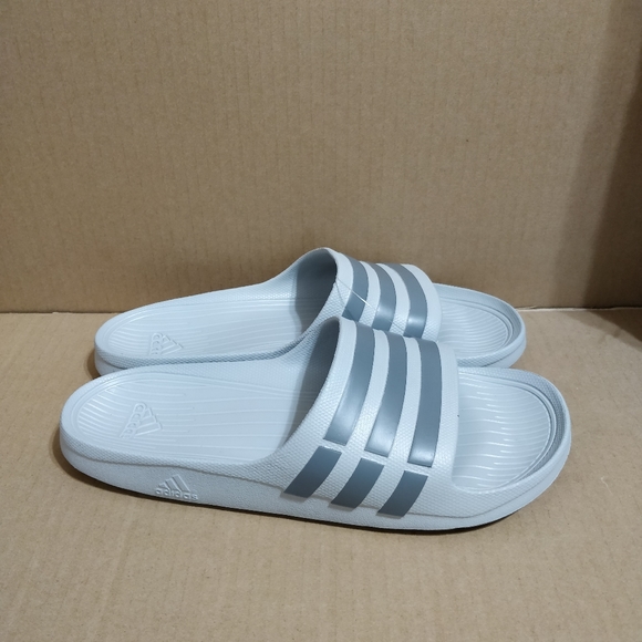 adidas duramo sliders grey